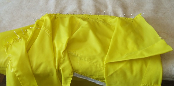 other sleeve seam pinned to distribute ease
